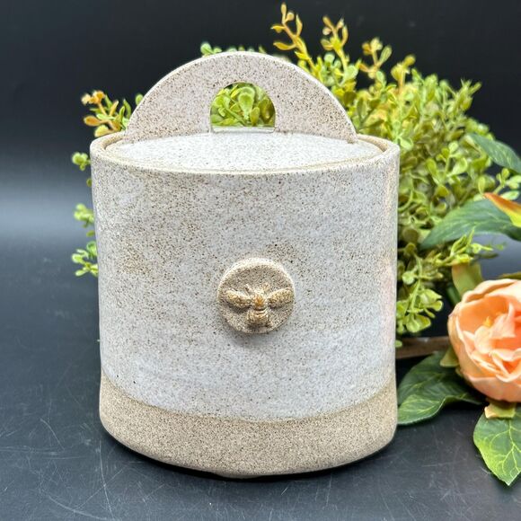Vintage Pottery Bee Canister Lidded Jar Artisan Made signed - Picture 1 of 7